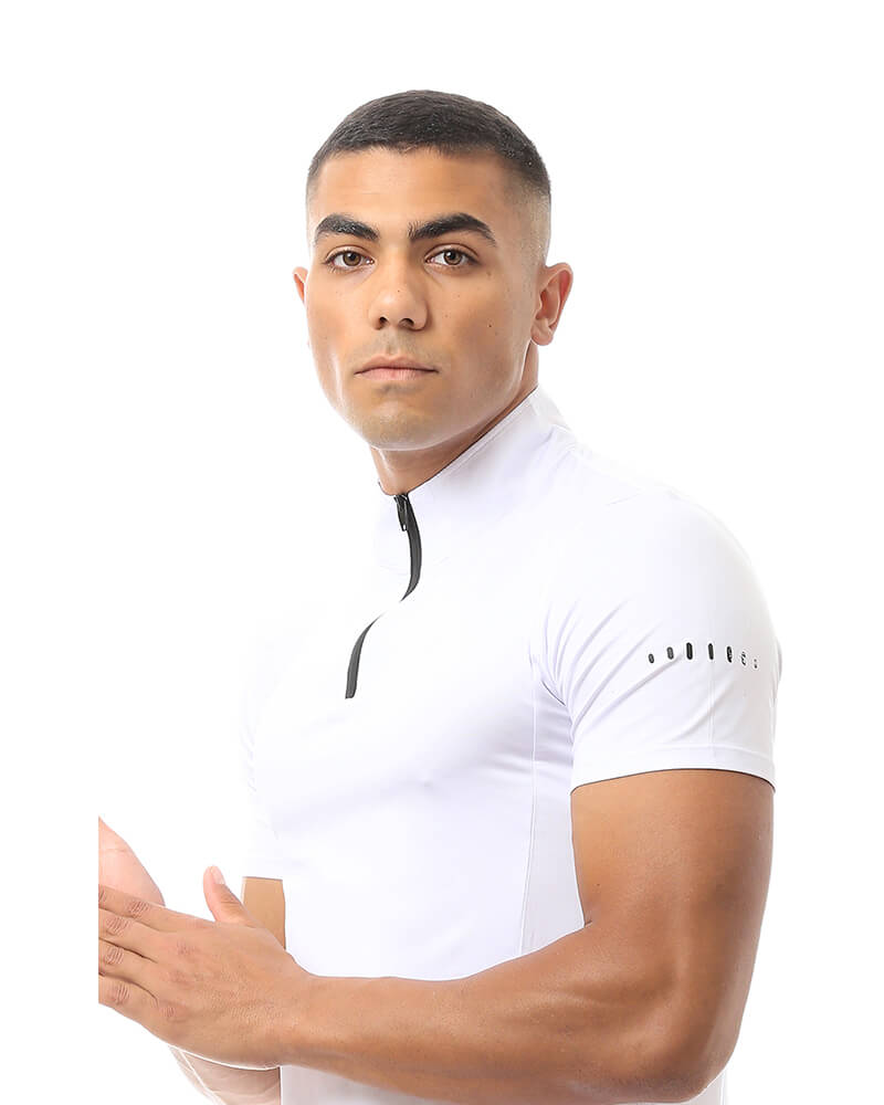 Sturdy 2 Half Zip Tee