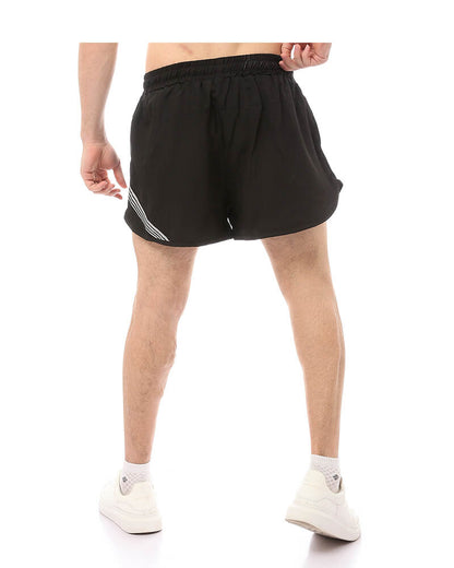 Tracker Short